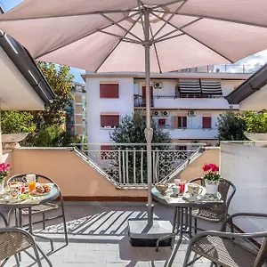 Plaza , Ciampino Italië