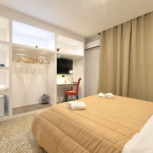 angioino-rooms.hotels-amalfi.com/