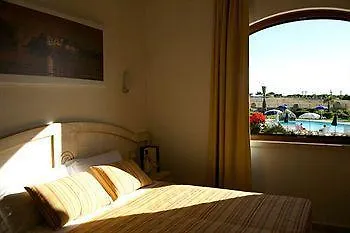 Hotel Raffael Phg Putzu Idu