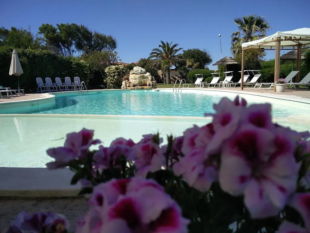 Hotel Raffael Phg Putzu Idu Italy