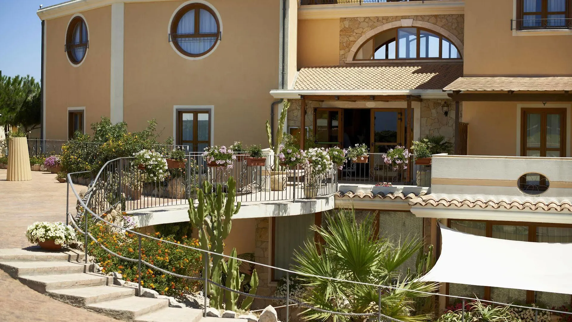 ****  Hotel Raffael Phg Putzu Idu Italy