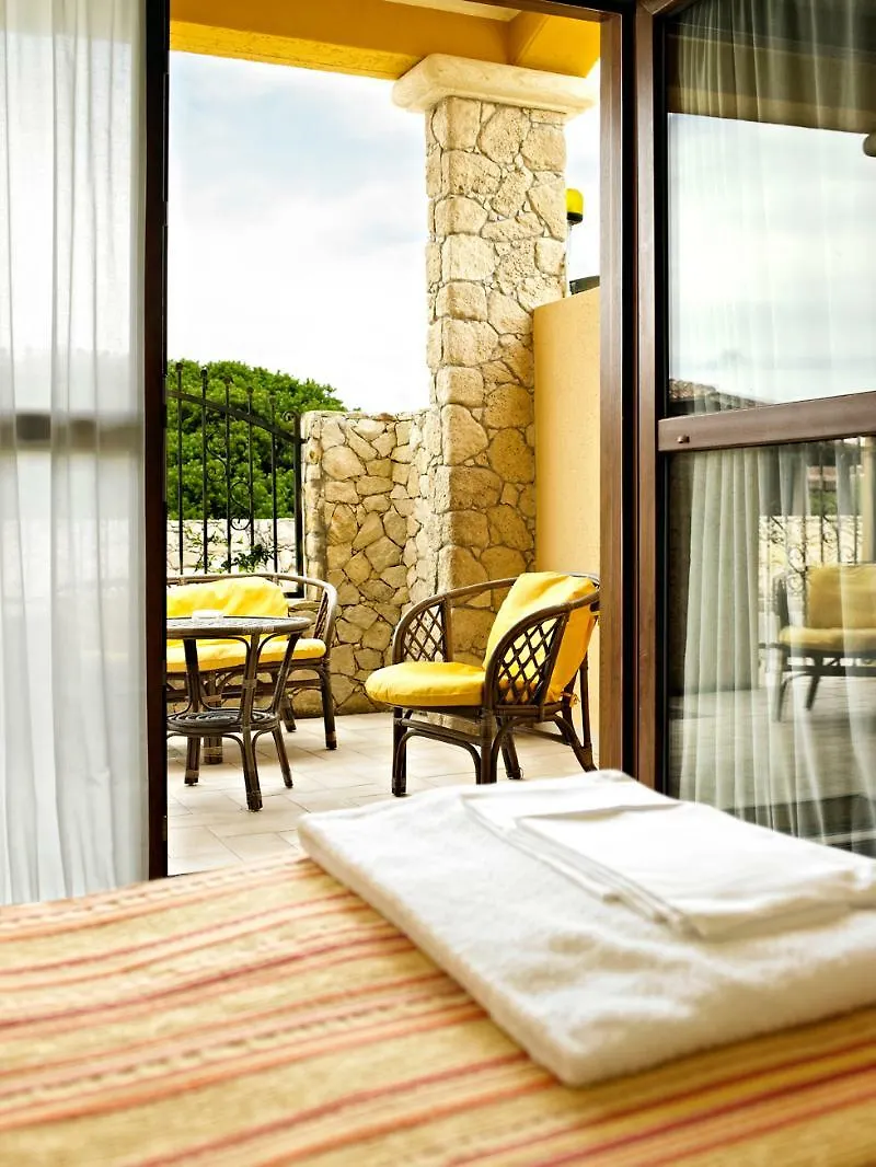 Hotel Raffael Phg Putzu Idu